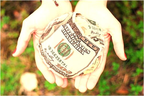 夢到被別人活埋來一年後還活著是什麼徵兆_周公解夢官網