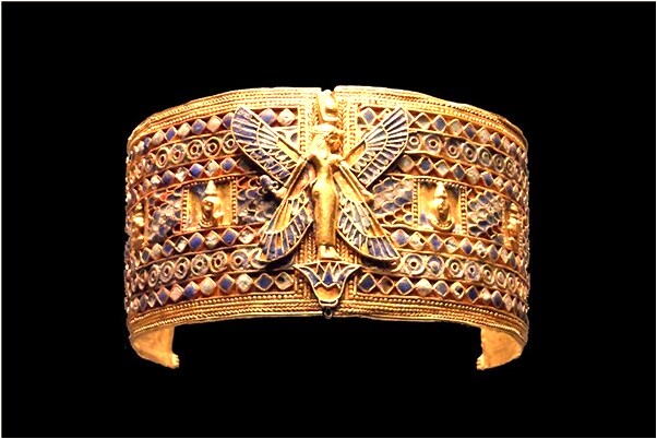 夢見生出的閨女會說話怎么樣_周公解夢官網