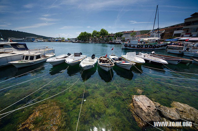 夢見電梯墜落_周公解夢夢到電梯墜落是什麼意思_做夢夢見電梯墜落好不好_周公解夢官網