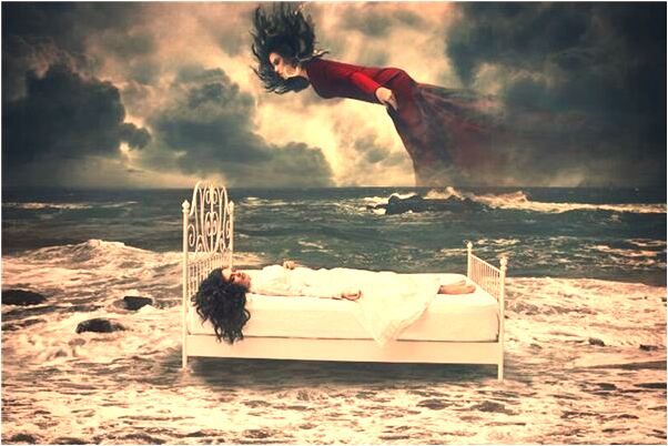 夢到下雨打傘跑回家是啥意思_周公解夢官網