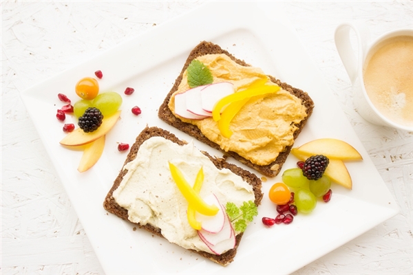 夢到吃別人家的飯是凶兆還是吉兆_周公解夢