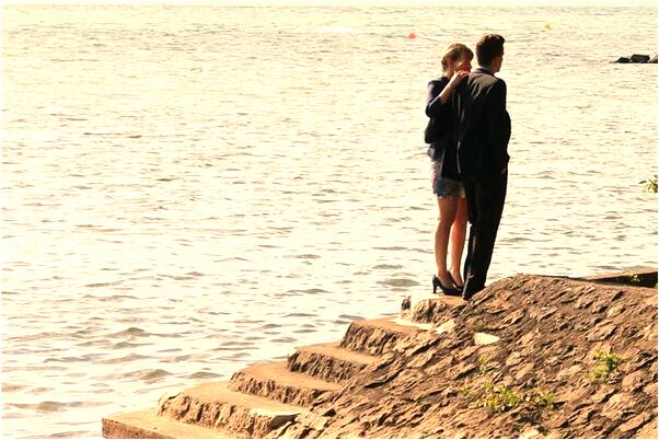 夢見蠶咬蜘蛛後吐絲變蛹有什麼意思_周公解夢官網