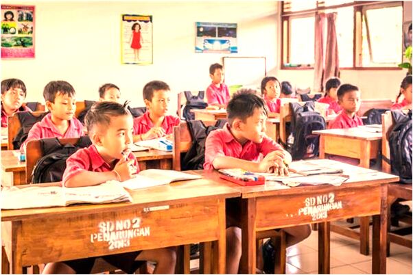 夢到自家房子牆倒了有什麼意思_周公解夢官網