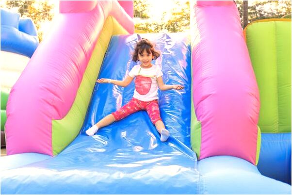 夢見自己在大街上赤身裸體意味著什麼_周公解夢官網