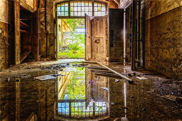 夢見家裡積水意味什麼_周公解夢