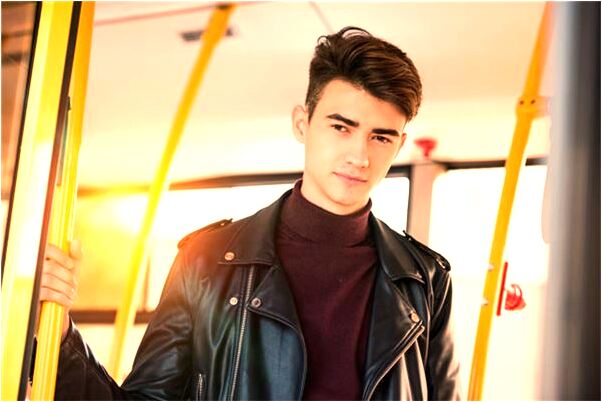 夢到了女人乳房很大是什麼徵兆_周公解夢官網