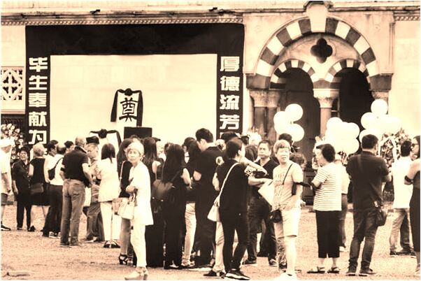 夢到有人買賣佛像預示著什麼_周公解夢官網