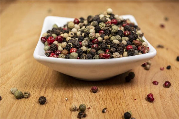 夢見摘花椒_周公解夢