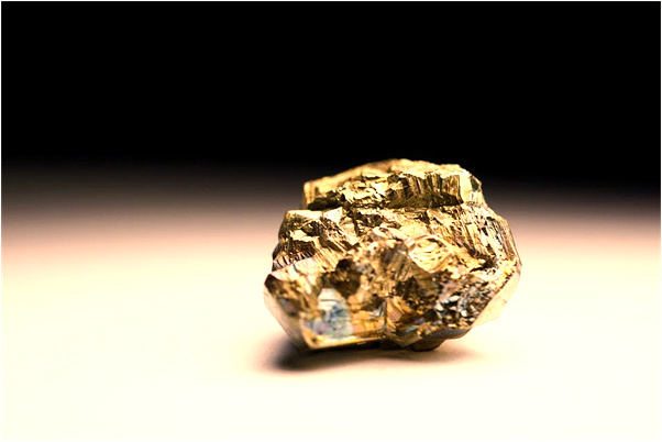 夢到了房頂嘩嘩漏水是吉兆嗎?_周公解夢官網