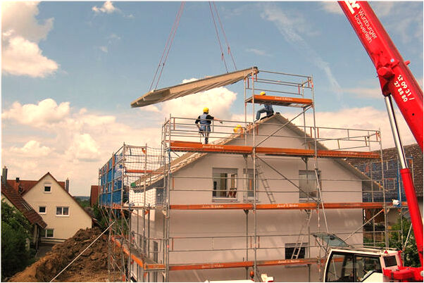 夢到了給別人小孩吃的穿的是凶兆還是吉兆_周公解夢官網