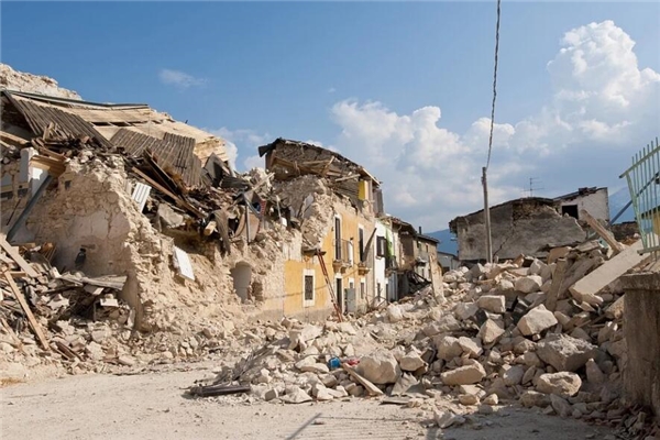 夢見大地震是什麼意思_周公解夢