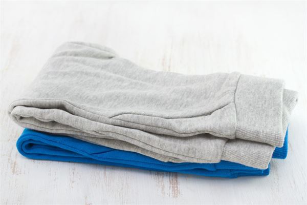 夢見整理衣服_周公解夢