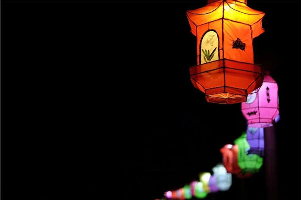 夢見紅燈籠是什麼意思_周公解夢