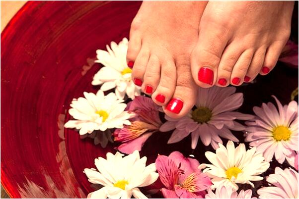 夢到戒指成兩半了什麼預兆_周公解夢官網