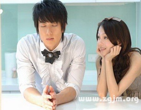 招人憐愛的12星座女_十二星座