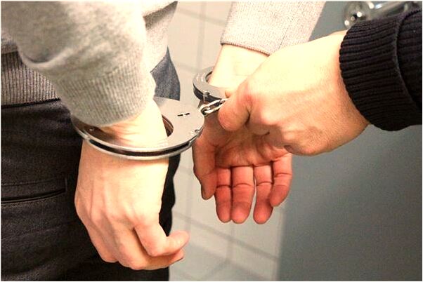 夢到了女兒牙掉了是什麼徵兆_周公解夢官網