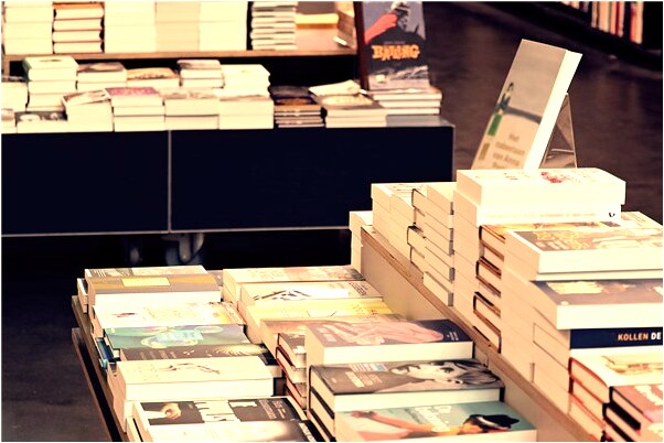 夢到一隻白色的貓有什麼說法_周公解夢官網