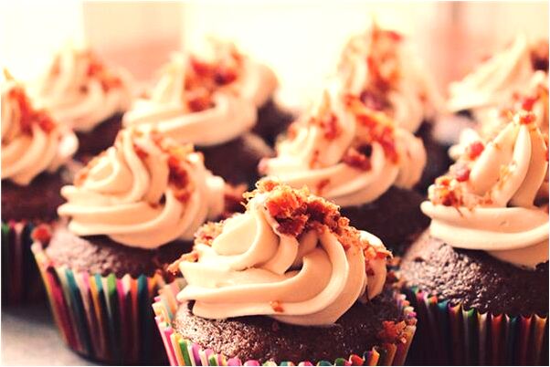 夢到刀具送人是什麼意思_周公解夢官網