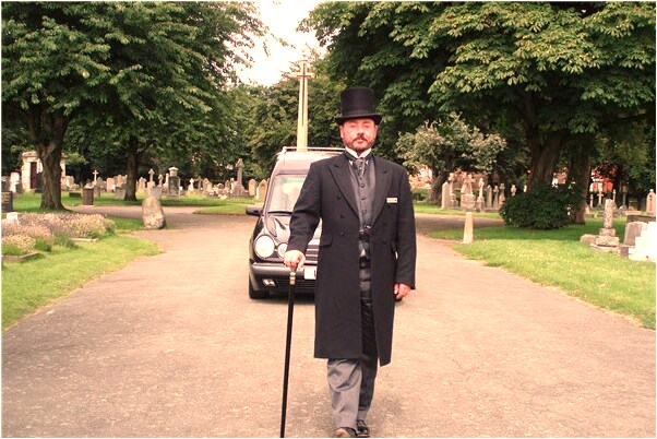 夢見懸崖高處掉落代表什麼_周公解夢官網