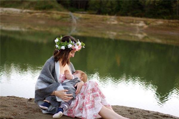 夢見吃奶水是什麼意思_周公解夢