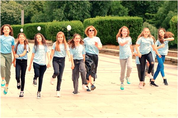 夢到蛆蟲爬上身的預兆_周公解夢官網