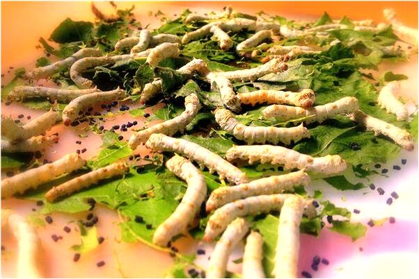 夢到了收養了兩個小女孩是什麼預兆_周公解夢官網