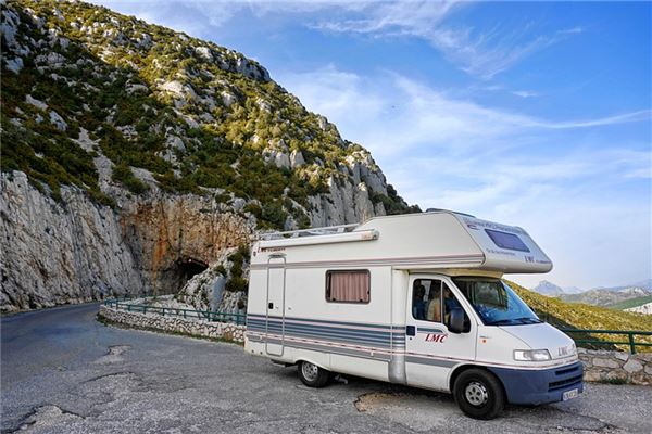 夢到了沒上去車有什麼寓意嗎？_周公解夢