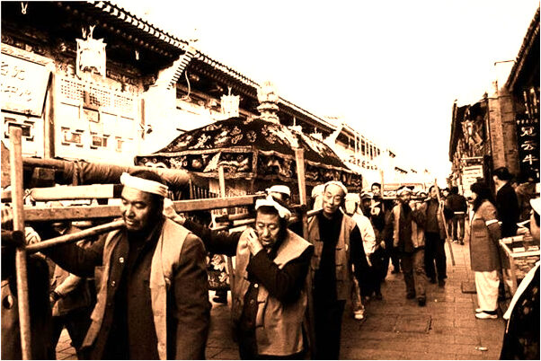 夢到了自己在河裡面游泳有什麼說法_周公解夢官網