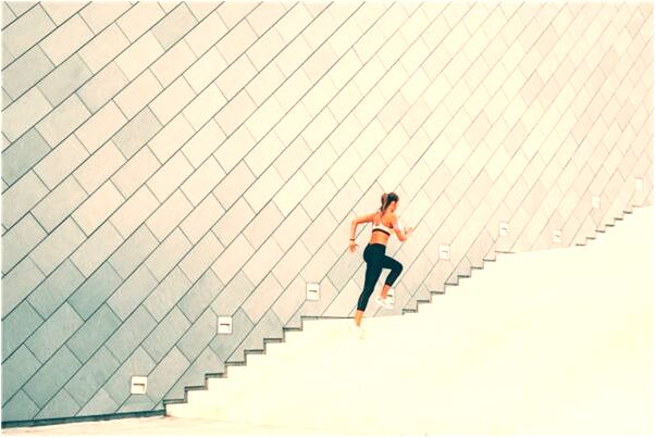 夢到自己變成吸血鬼是不是好的徵兆呢_周公解夢官網