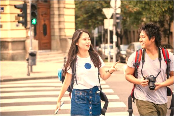 夢到了一女的從樓上跳下來是凶兆還是吉兆_周公解夢官網