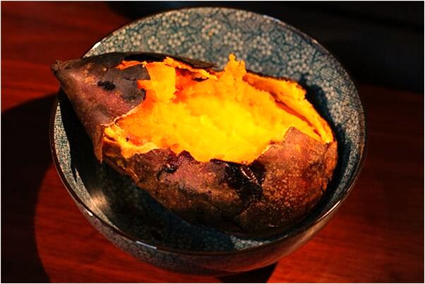 夢見在車上撿到小狗是好的徵兆嗎_周公解夢官網