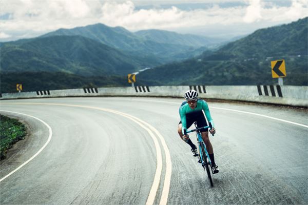 夢見騎車上坡_周公解夢