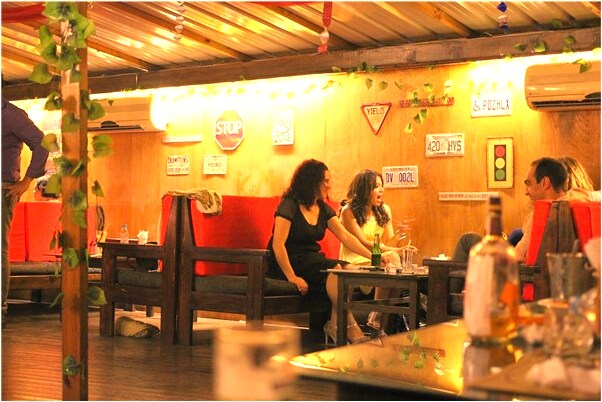 夢到和多名女性睡在一個被窩裡是好事還是壞事_周公解夢官網