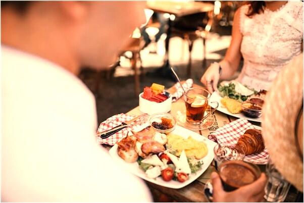 夢到了和已故同學在一起會有什麼預兆_周公解夢官網