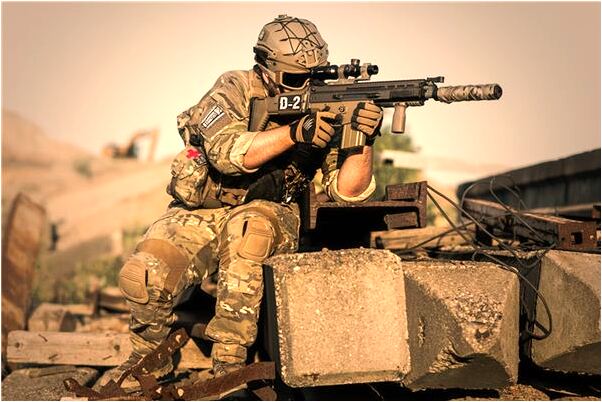 夢到與車一起掉進水裡什麼預兆_周公解夢官網