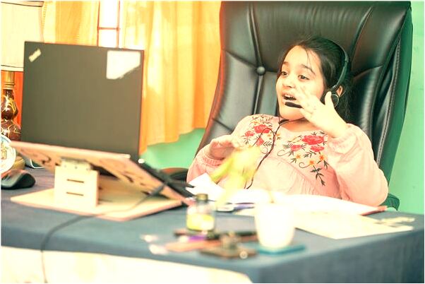 夢到了兩個男人追自己會有什麼預兆_周公解夢官網