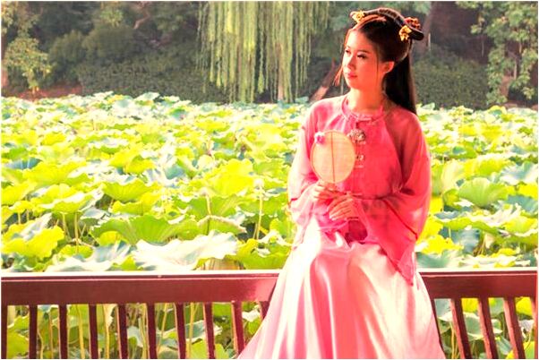 夢見滿臉血上好多蛆是什麼意思？_周公解夢官網