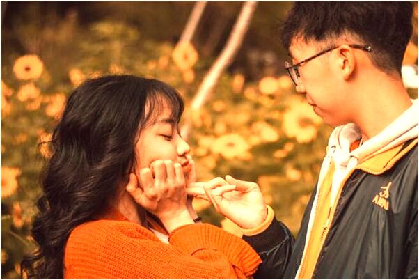 夢見家裡的沙發用白布罩著啥意思_周公解夢官網