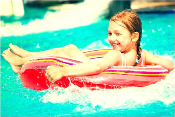 夢到了自己睡在死人旁邊是咋回事_周公解夢官網