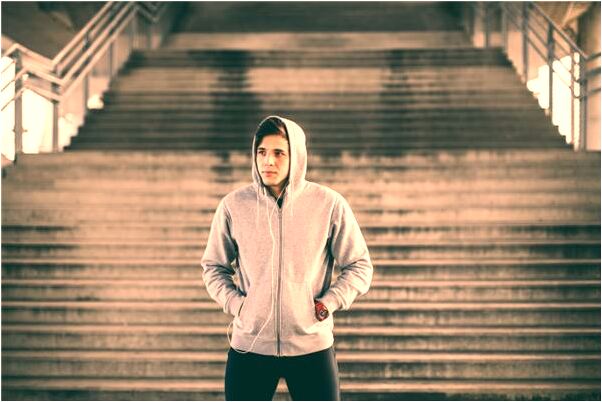 夢到了女人買水什麼寓意_周公解夢官網