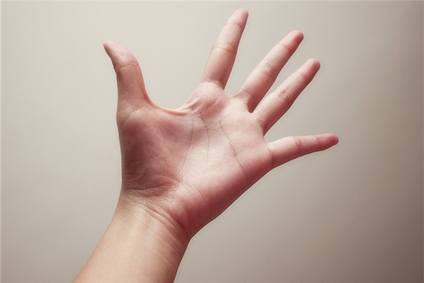 夢到了親人手斷了是好的徵兆嗎_周公解夢