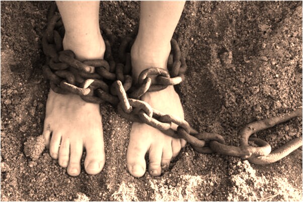 夢見自己嘴裡向外吐錢有什麼說法_周公解夢官網