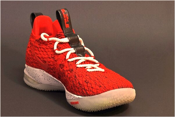 夢到用紫色的筆寫字代表什麼_周公解夢官網