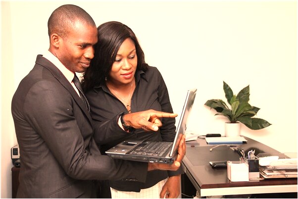 夢見左手流膿是凶兆還是吉兆_周公解夢官網