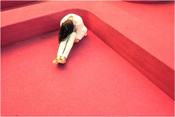 夢到和死去的老人打架有什麼說法_周公解夢官網