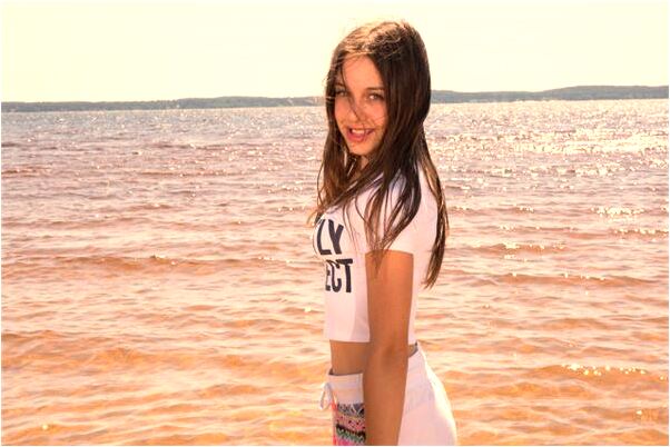 夢到夢別人見穿白鞋有什麼意義嗎_周公解夢官網