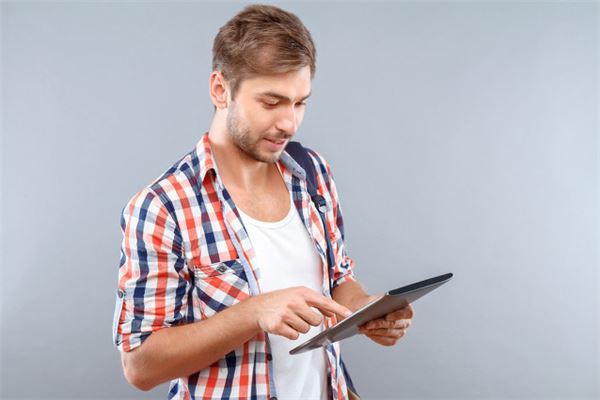 屬龍的人幾時出生好_十二生肖