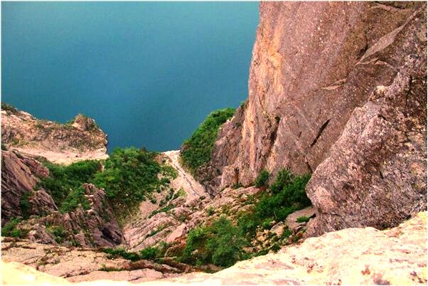 夢到了和別人鬧經濟糾紛有什麼預示嗎_周公解夢官網