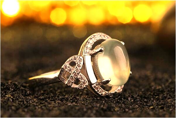 夢到向父母要錢有什麼意思_周公解夢官網