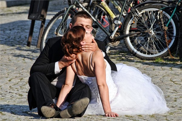 夢見舔逼會有什麼預兆_周公解夢